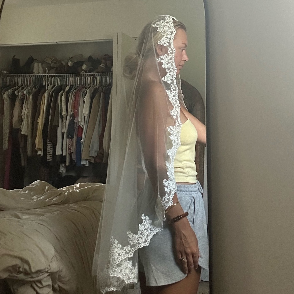 Elegant White Lace Veil from Etsy